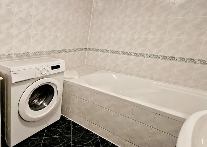 Statek 014 Z Osobna Sypialnia I Antresola Przy Plazy Appartamento